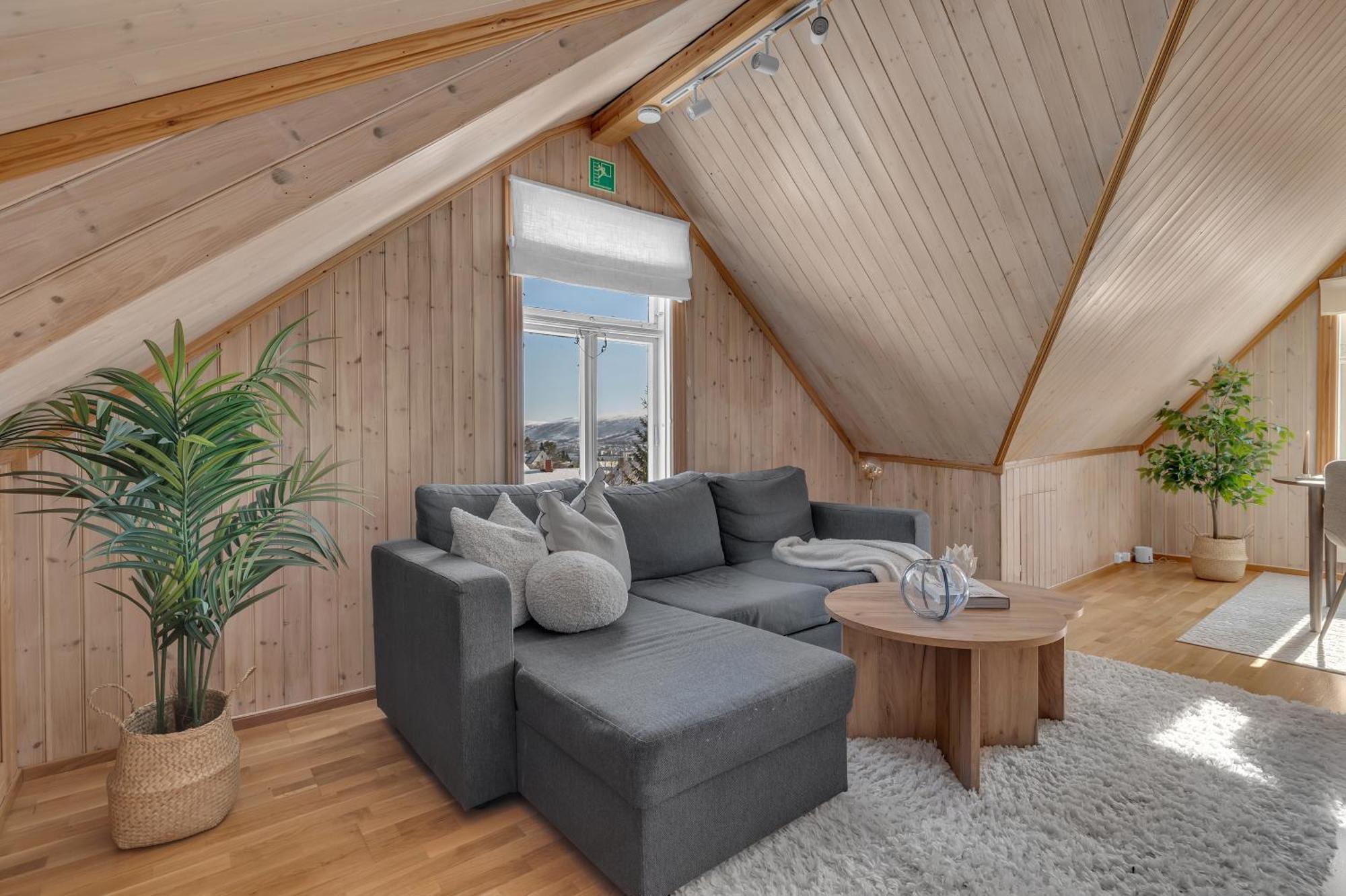 Cozy Central Loft Apartment With Amazing View Tromsø Exterior foto